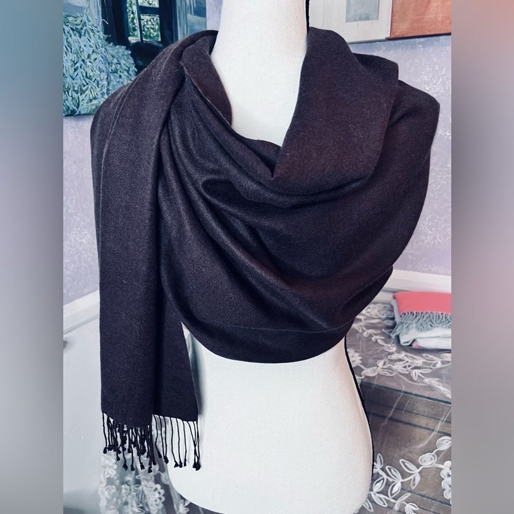Silk and Cashmere Frangi 70x30 Black Women's Scarf
